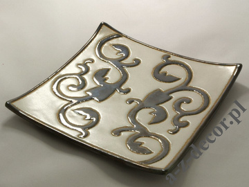 Patera ceramiczna z dekorem 20x20x3cm [AZ01117]