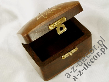 Wooden box for jewelry with inlaid image of the Sun [AZ01556]