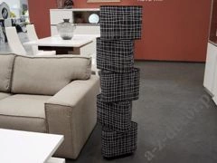 Lampa podłogowa z pięciu abażurów QUANTUM II czarna 33x130cm [AZ02224]
