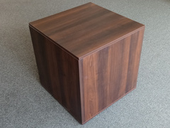 Kubik fioletowy kwadratowy 60x60 cm [CUB60W]