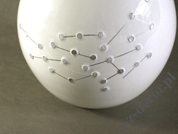 Dekorowany biały wazon ceramiczny 24cm [AZ01534]